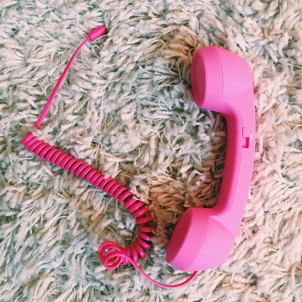 Telephone Plug-In for Cellphone